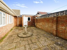 Worcester Close, Bognor Regis thumb 3