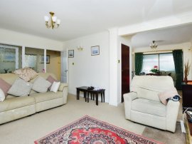 Russell Close, Saltash thumb 2