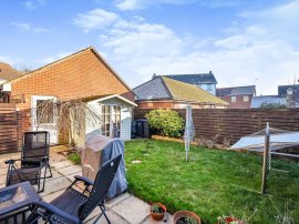 Shears Drive, Amesbury, SALISBURY thumb 2