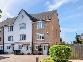 Beckwith Close, Enfield photo