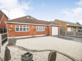 Gowers Lane, Orsett, Grays thumb 1