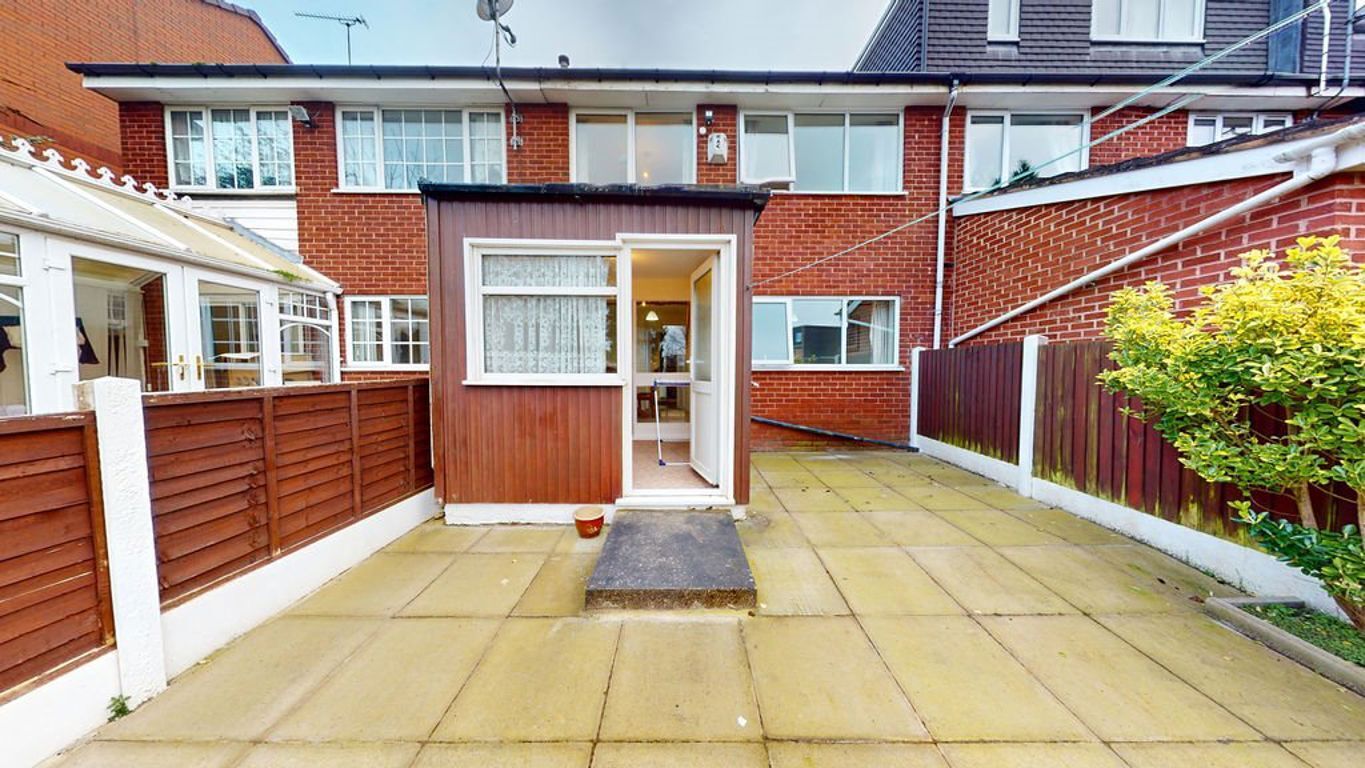 69G Raddlebarn Road Image 7