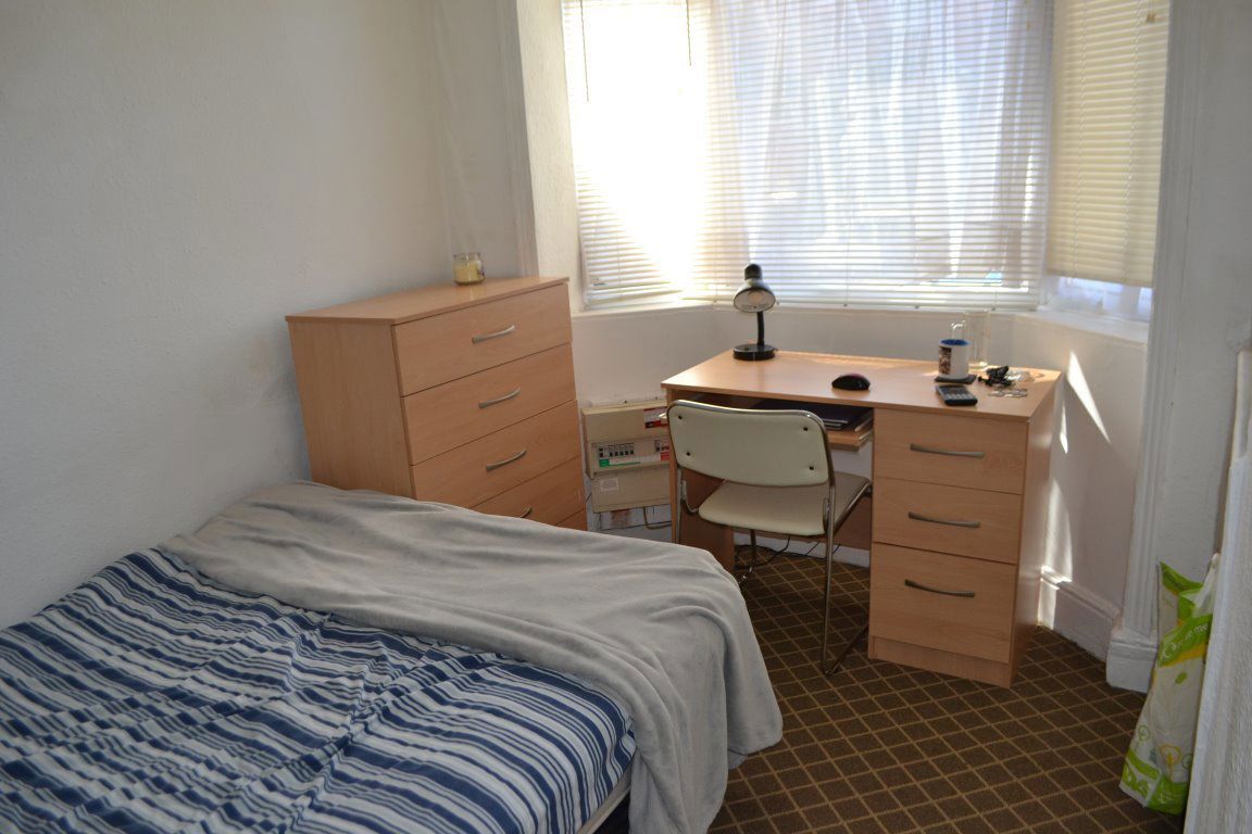 297 Tiverton Road B29 6DA Image 8