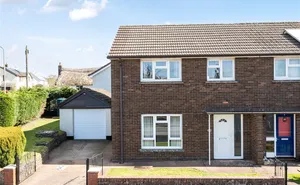 Click for details Landboat View, Cheriton Fitzpaine, Crediton, Devon, EX17 photo