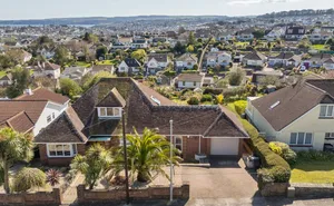 Click for details Winsu Avenue, Preston, Paignton, Devon, TQ3 photo