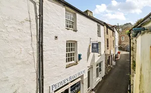 Click for details Fore Street, Polperro, Looe, Cornwall, PL13 photo