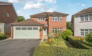 Click for details Primrose Drive, Newton Abbot, Devon, TQ12 photo