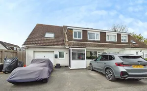 Click for details Pendeen Crescent, Threemilestone, Truro, Cornwall, TR3 photo
