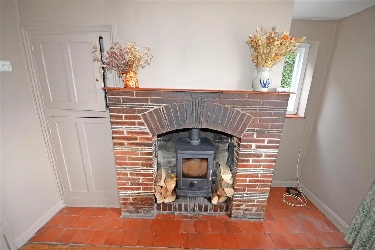NEW PRICE edge of Ashdown Forest, Sussex