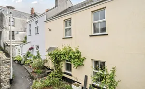 Click for details Fore Street, Plympton, Plymouth, Devon, PL7 photo