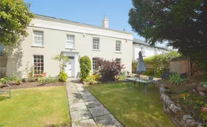 Click for details Fore Street, Shaldon, Devon, TQ14 photo