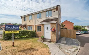 Click for details Clifford Drive, Heathfield, Newton Abbot, Devon, TQ12 photo