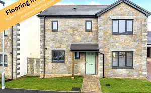 Click for details Gwel Trelulla, Park An Daras, Helston, Cornwall, TR13 photo