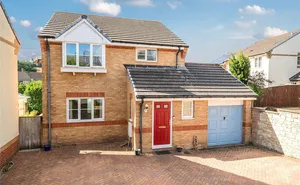 Click for details Glebelands, Chudleigh, Newton Abbot, Devon, TQ13 photo