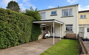 Click for details Pillar Close, Brixham, Devon, TQ5 photo
