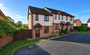 Click for details Shearwater Drive, Torquay, Devon, TQ2 photo