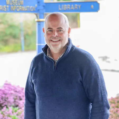 Jonathan Mansell MNAEA photo
