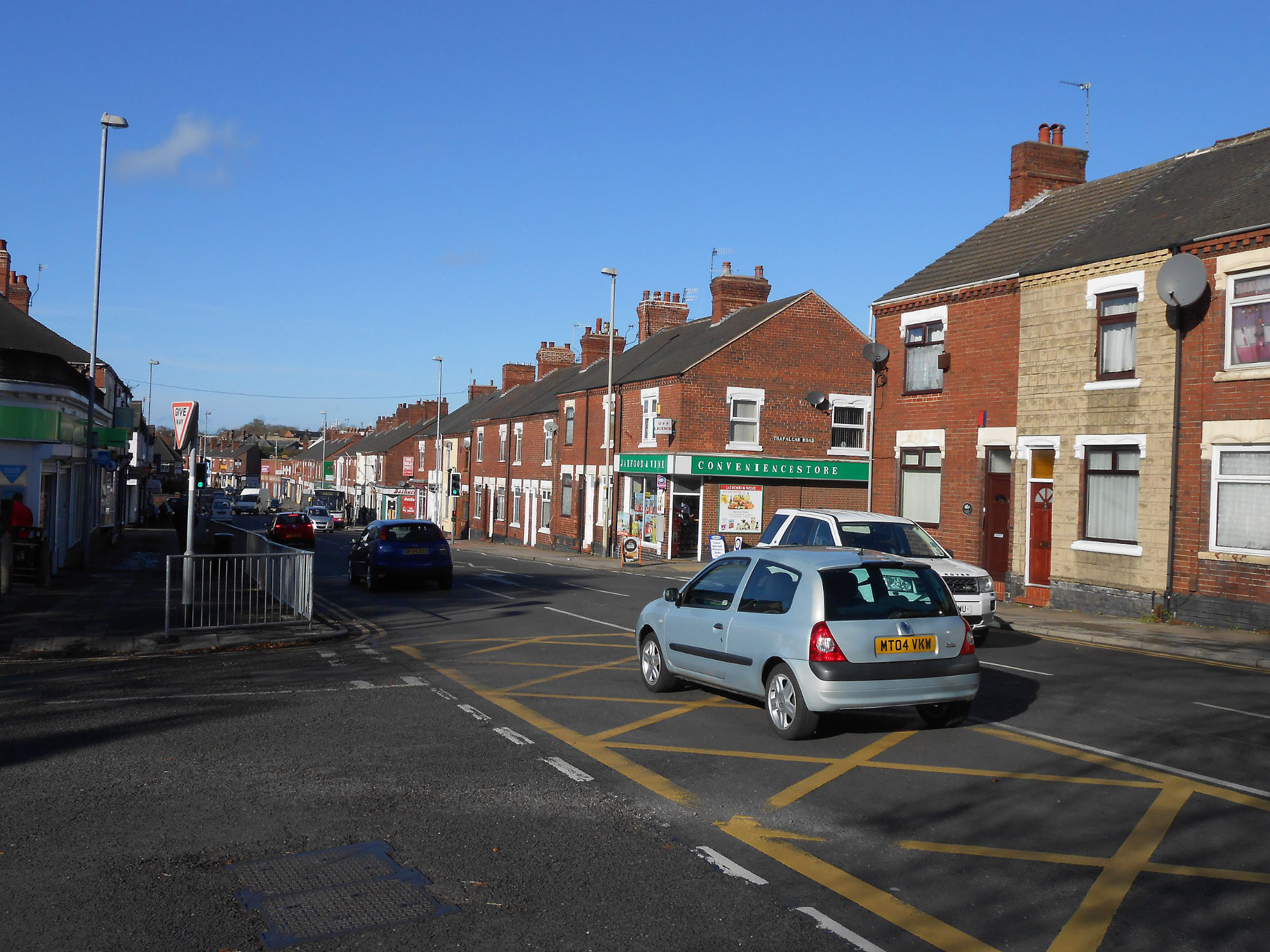 https://mr3.homeflow-assets.co.uk/files/media/image/0000/0000/332dde55ea9f53bbfd096c9efcbbeec5/Hartshill.jpg