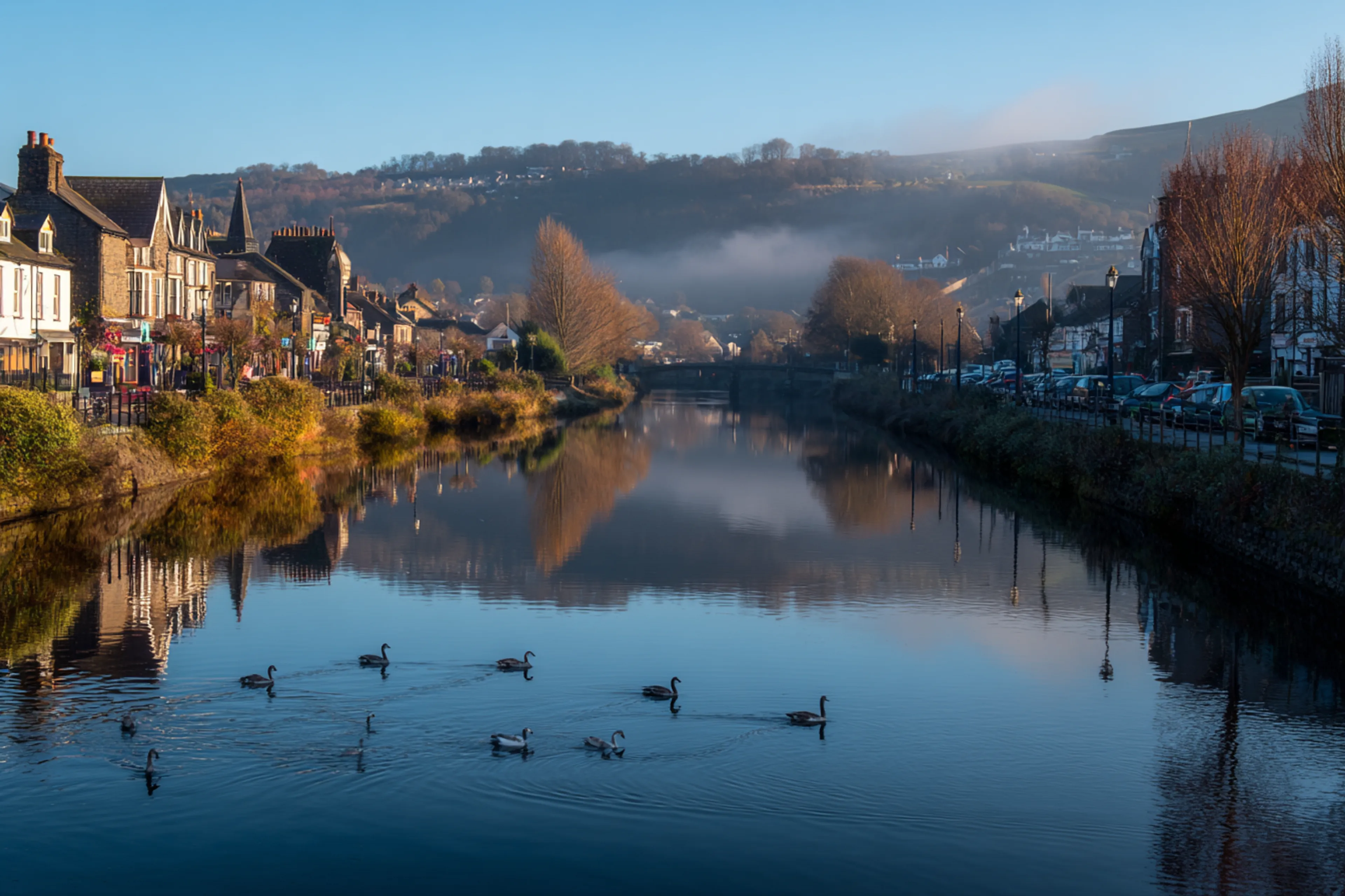 https://mr3.homeflow-assets.co.uk/files/media/image/0000/0000/2fc881123e5f311944038c4cba77d1d9/u8657782146_Caerphilly_uk_image_for_area_guide_--ar_32_--v_7_b1b2e580-1187-40a5-9eb0-6fc35fd95f73_3.png