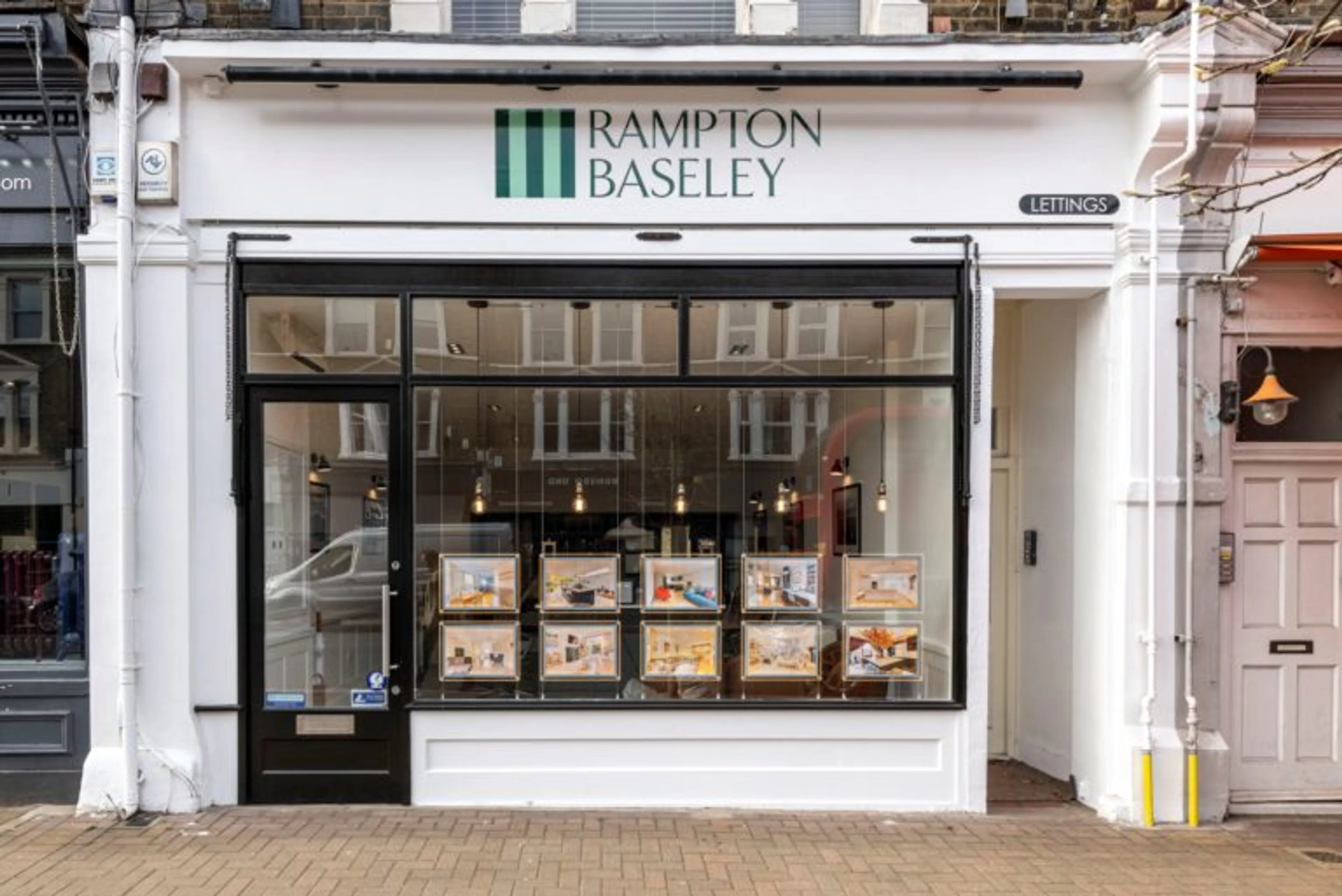 https://mr3.homeflow-assets.co.uk/files/media/image/0000/0000/48e38ccb4cc80e39790d62c978008eb1/131-Northcote-Rd-Ext-3-768x513.jpg