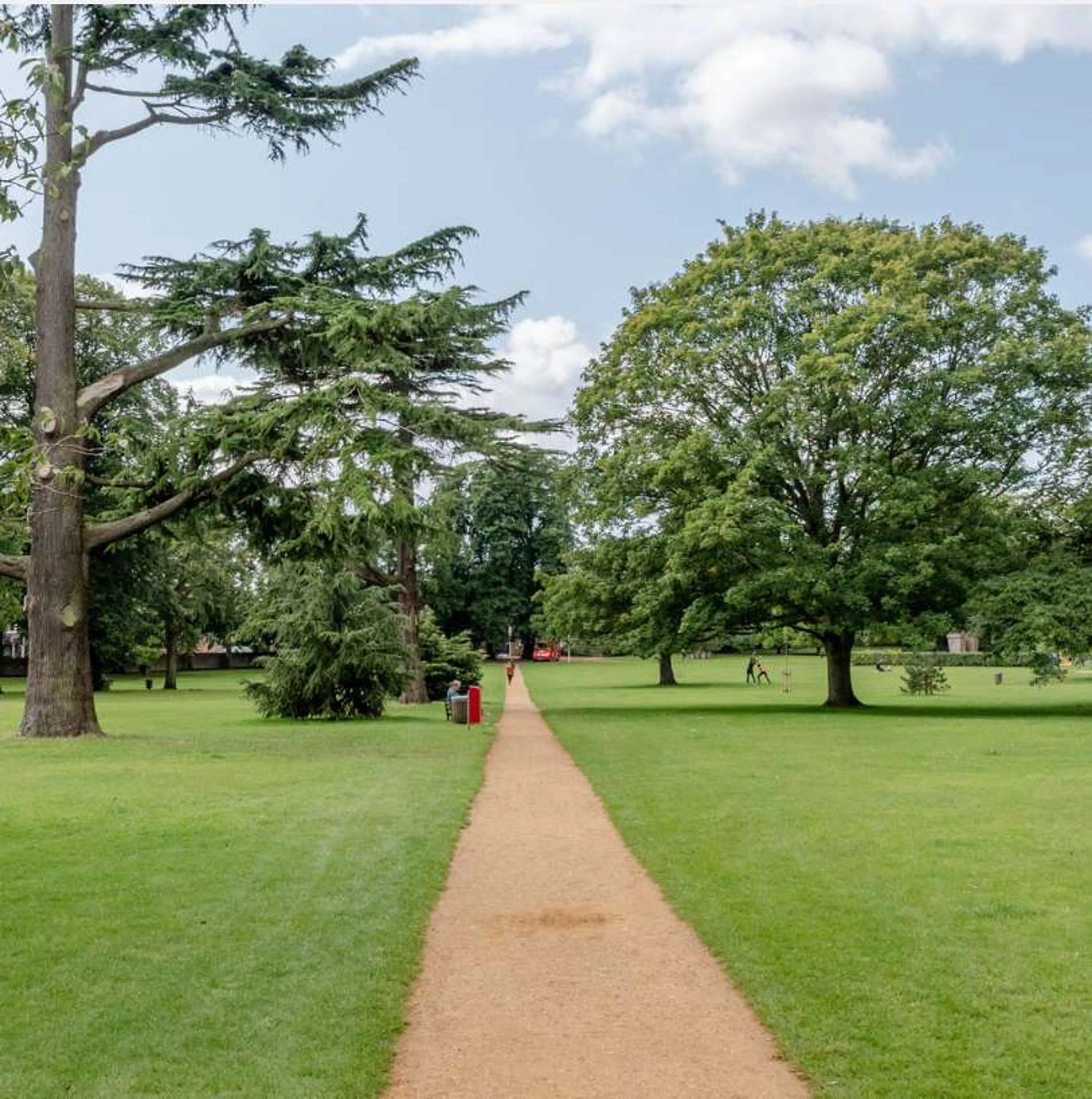 https://mr3.homeflow-assets.co.uk/files/media/image/0000/0000/781876d24278d8965b6100987caa593f/headingtonoxford.jpg