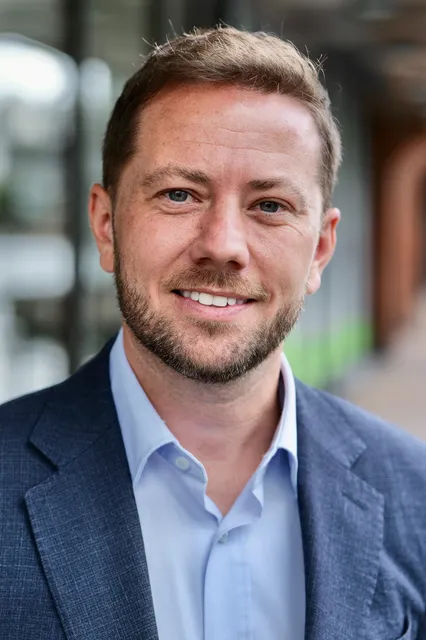 Adam-Jennings.jpeg