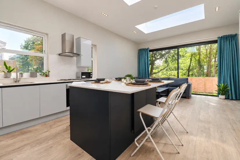Bright-Modern-Kitchen-Dining-Interior.png