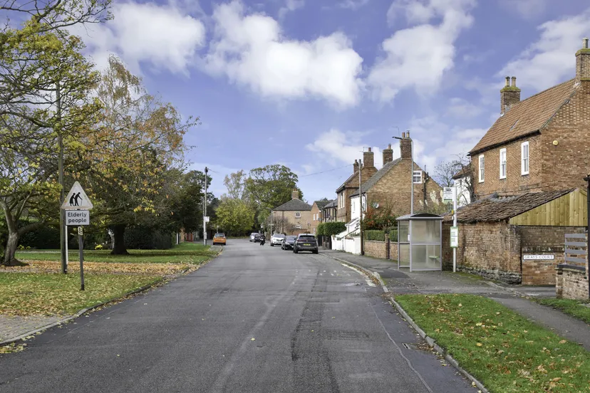 https://mr3.homeflow-assets.co.uk/files/media/image/0000/0000/ca42a46b4d94445d90e09210bb9a1c1e/Farndon.jpg