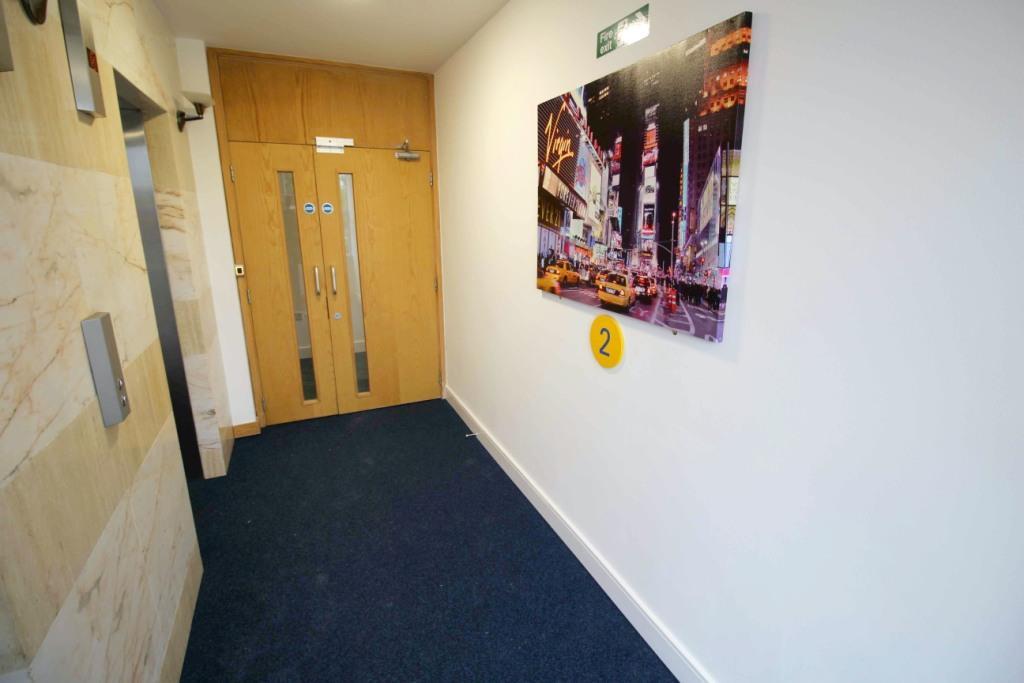 London Road, Lowfield Heath Image 10