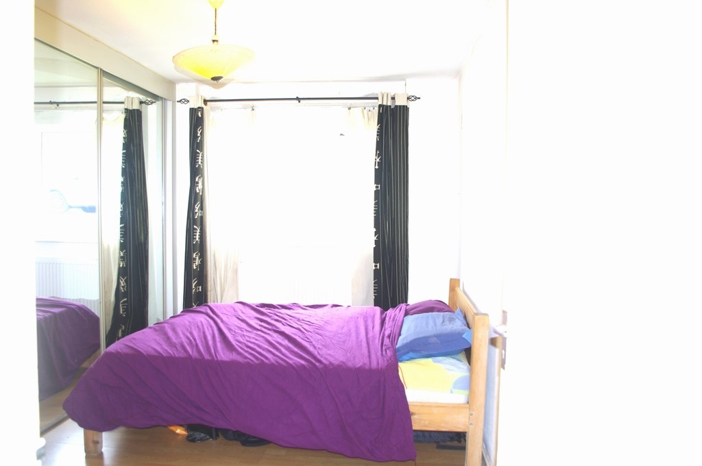 ONE BEDROOM FLAT | FOR SALE |MASCOTT CLOSE | NW2 6NS Image 4