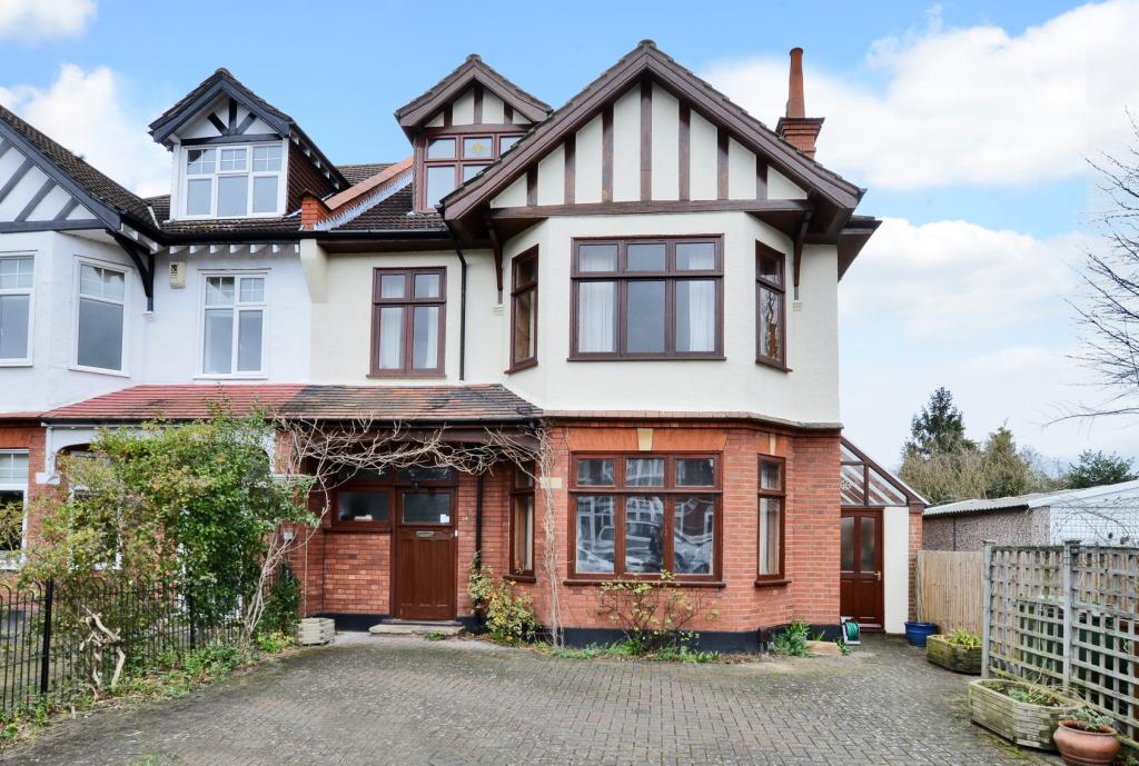 Derby Road Cheam Sutton Sm1 6 Bedroom House Derby Road Cheam Sutton Sm1 6 Bedroom House