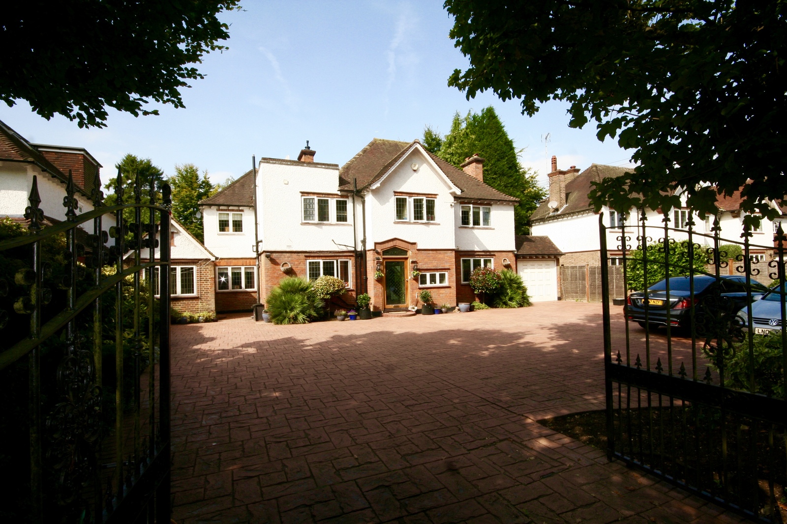 4 bedroom property for sale in Gerrards Cross £1,200,000