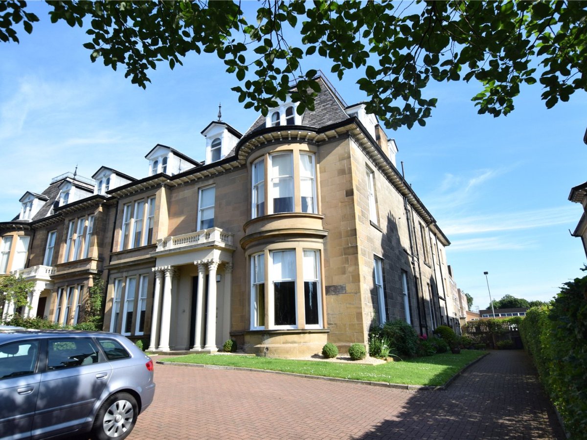 3 bedroom apartment for sale in Winton Drive, Cleveden, Glasgow, G12