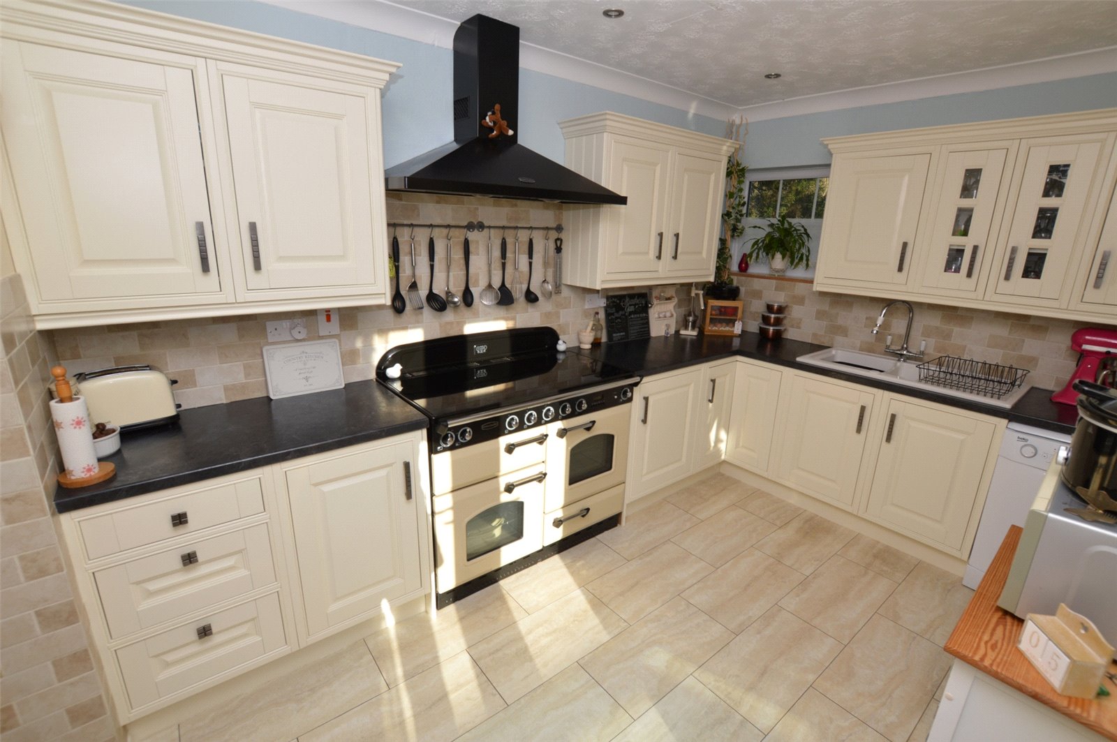 4 bedroom property for sale in Old Barn Lane, Hatch Beauchamp, Taunton, TA3 Offers in excess