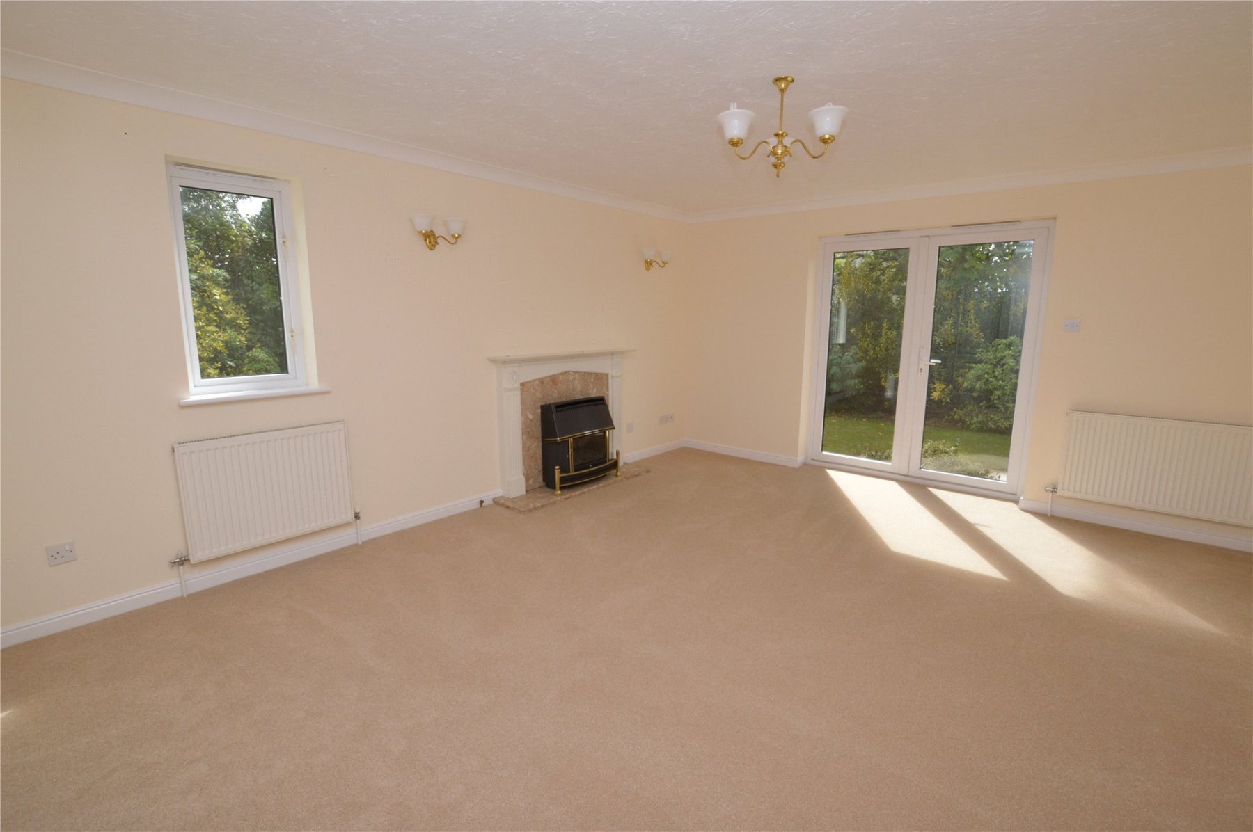 4 bedroom property for sale in Wolborough Gardens, Newton Abbot, Devon
