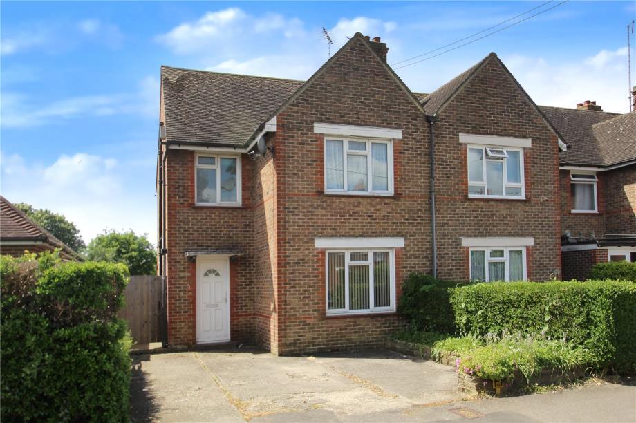 3 bedroom property for sale in Littlehampton, West Sussex £250,000