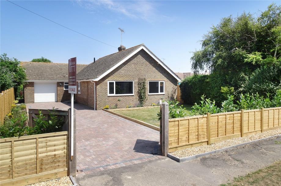 3 bedroom property for sale in East Preston, West Sussex Guide price