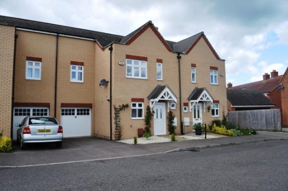 3 bedroom property to let in Clifton Fields, Clifton, Shefford