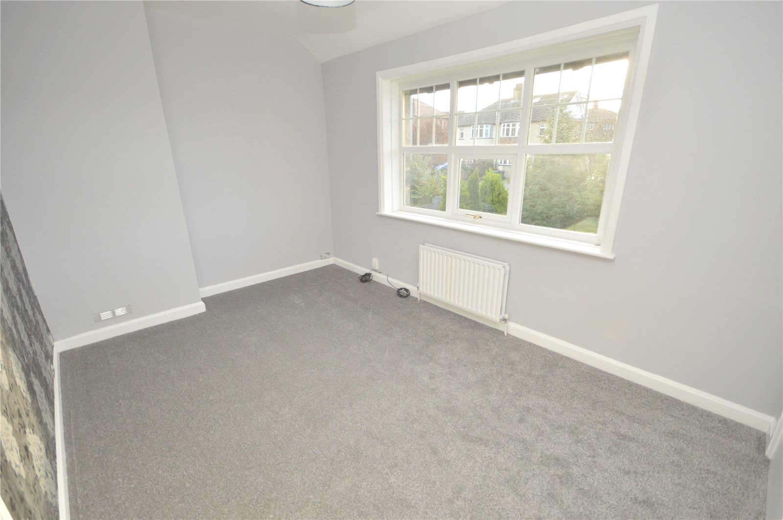 property for sale in Yeadon, interior upstairs bedroom