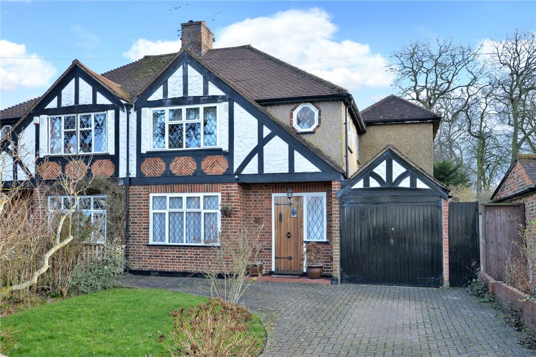 4 bedroom property for sale in Grafton Road, Worcester Park, KT4 £599,950