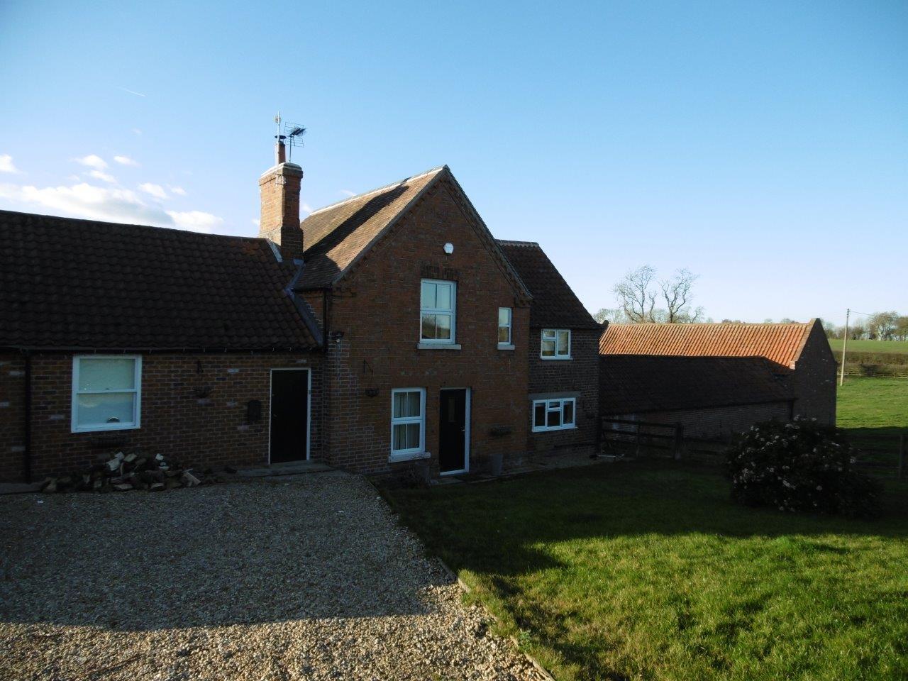 3 bedroom property to let in Saxelby Lodge Farm, Nr. Old Dalby £1,295 pcm