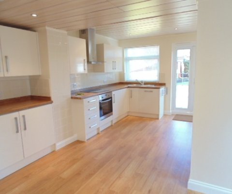 2 Bedroom Property To Let In Springfield Avenue Ralston Paisley