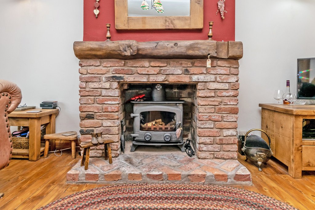 3 Bedroom Property For Sale In Kildonan Road Grappenhall