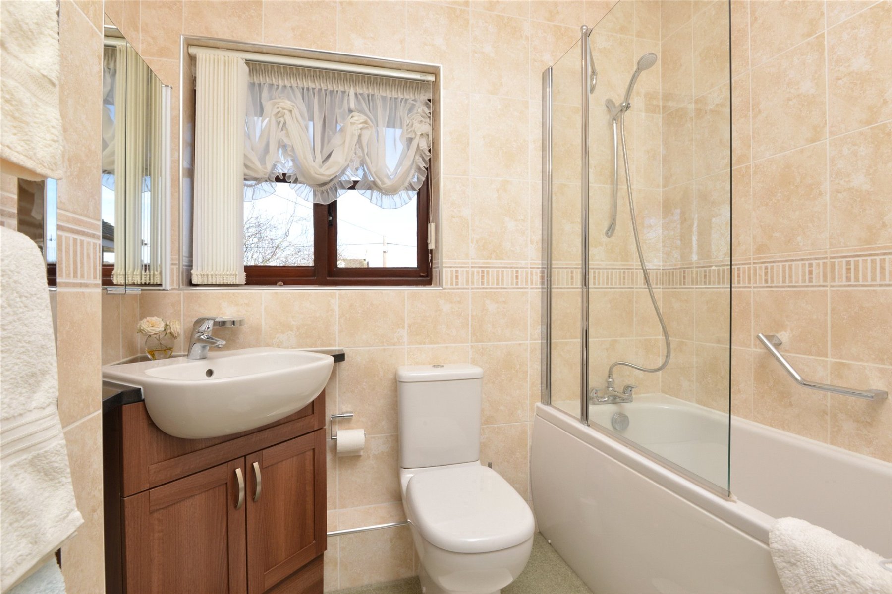 6 bedroom property for sale in Broadway Road, Kingsteignton, Newton