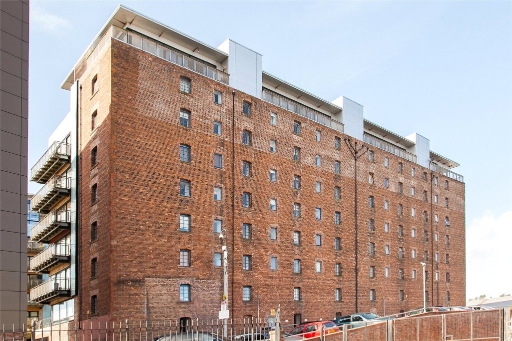 3 bedroom apartment for sale in Breadalbane Street, Edinburgh