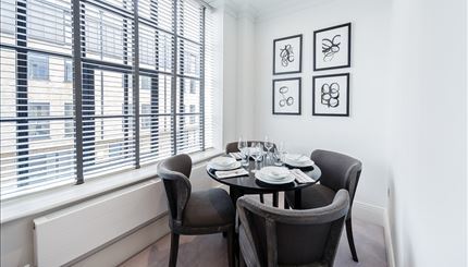 TWO BEDROOM APARTMENT  TO LET  RAINVILLE ROAD  FULHAM  W6 Image 5