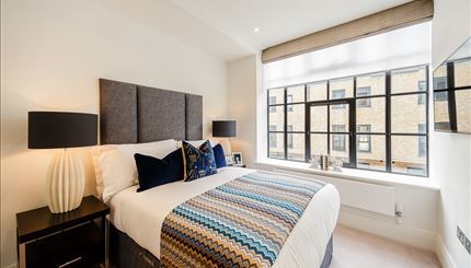 TWO BEDROOM APARTMENT  TO LET  RAINVILLE ROAD  FULHAM  W6 Image 8
