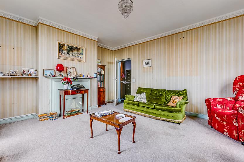 3 bedroom property for sale in North End House, Fitzjames Avenue