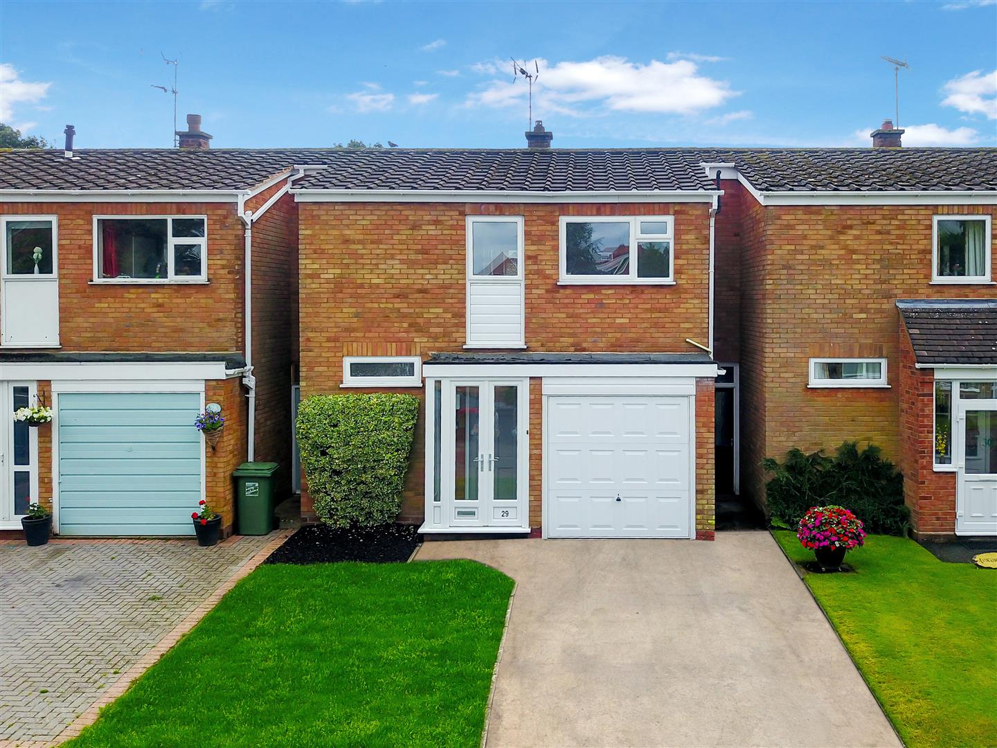 3 bedroom property for sale in Gorsey Close, Astwood Bank, Redditch £