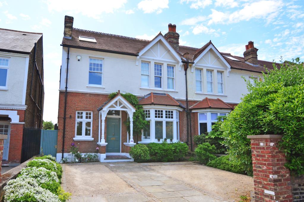 5 bedroom property for sale in Park Road, Blackheath, SE3